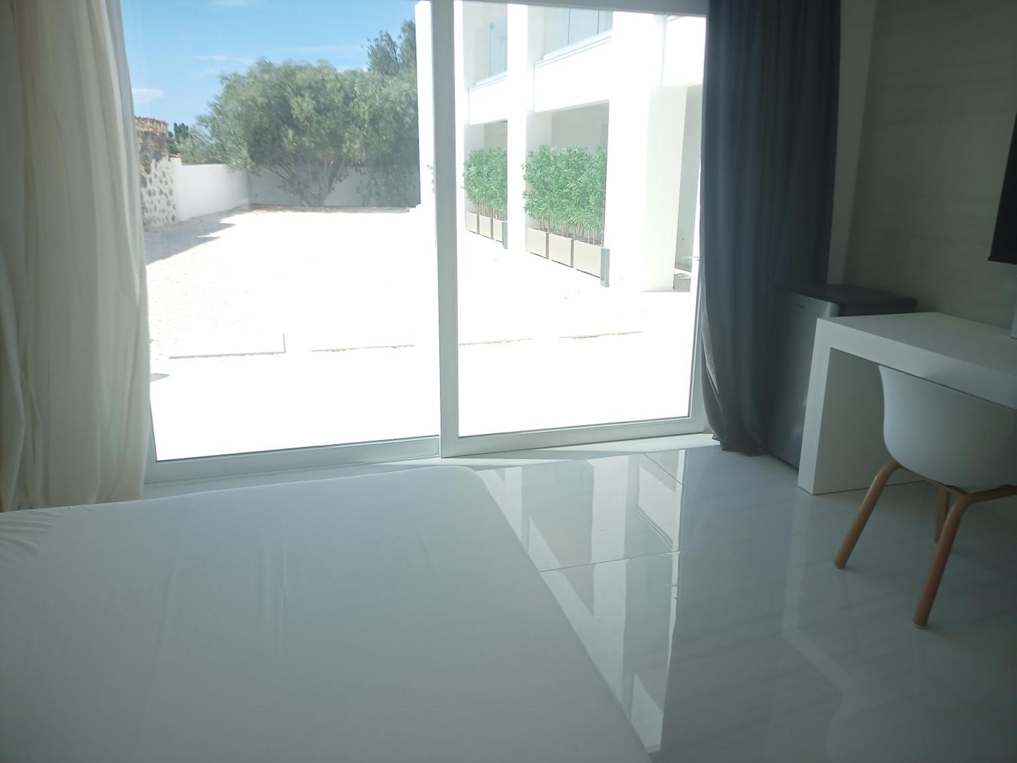 Smart Luxury Suites & Apartments 奥罗塞伊 客房 照片