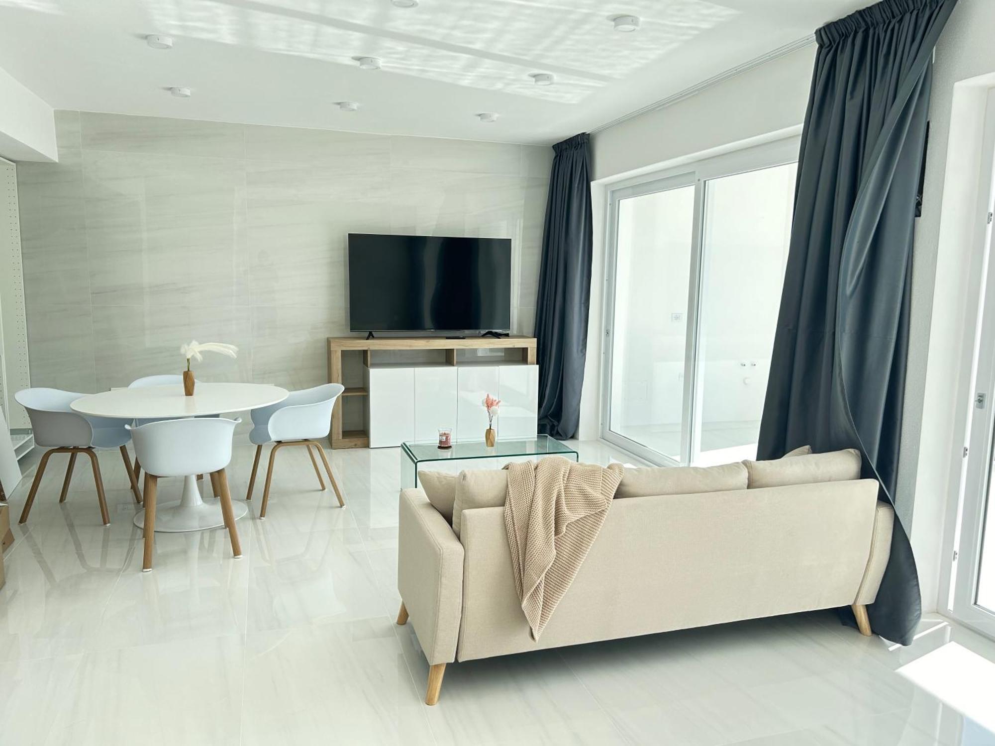 Smart Luxury Suites & Apartments 奥罗塞伊 外观 照片